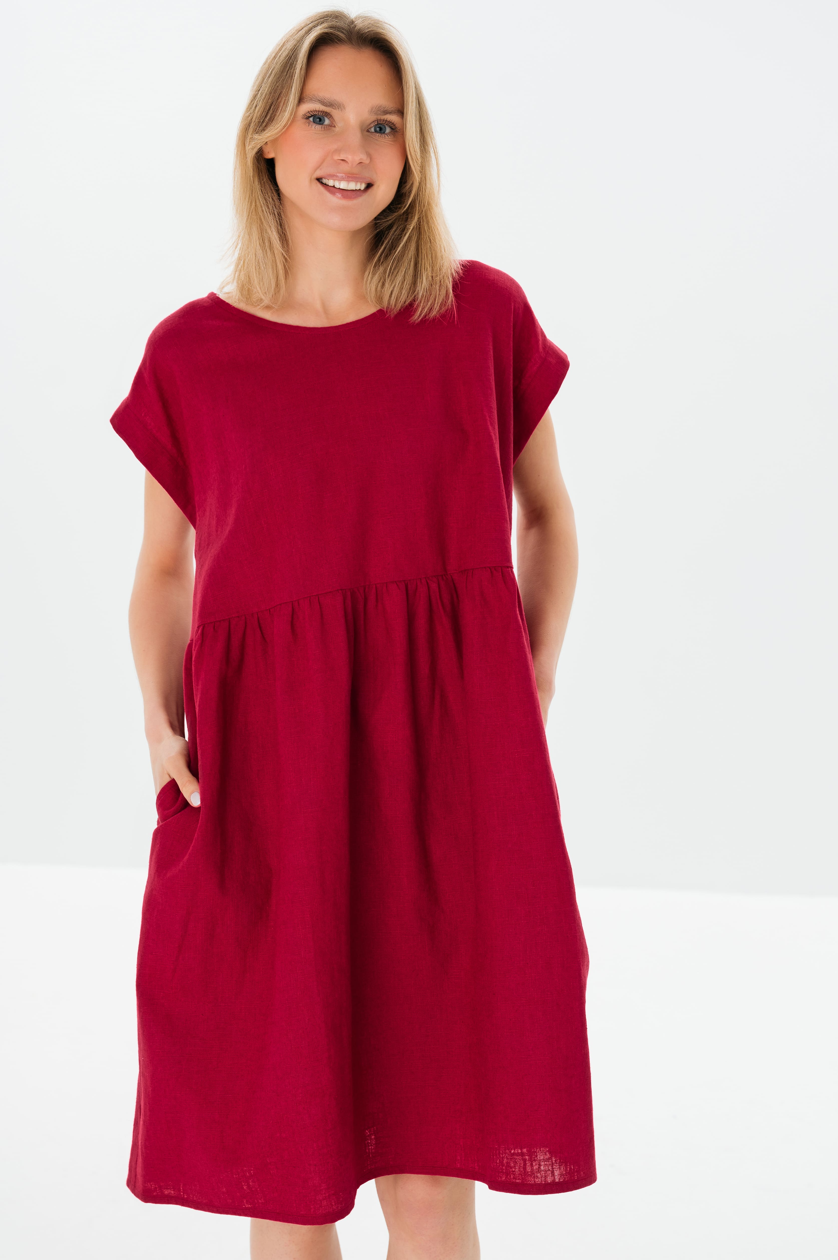 LUNA — Relaxed Linen Dress with Pockets