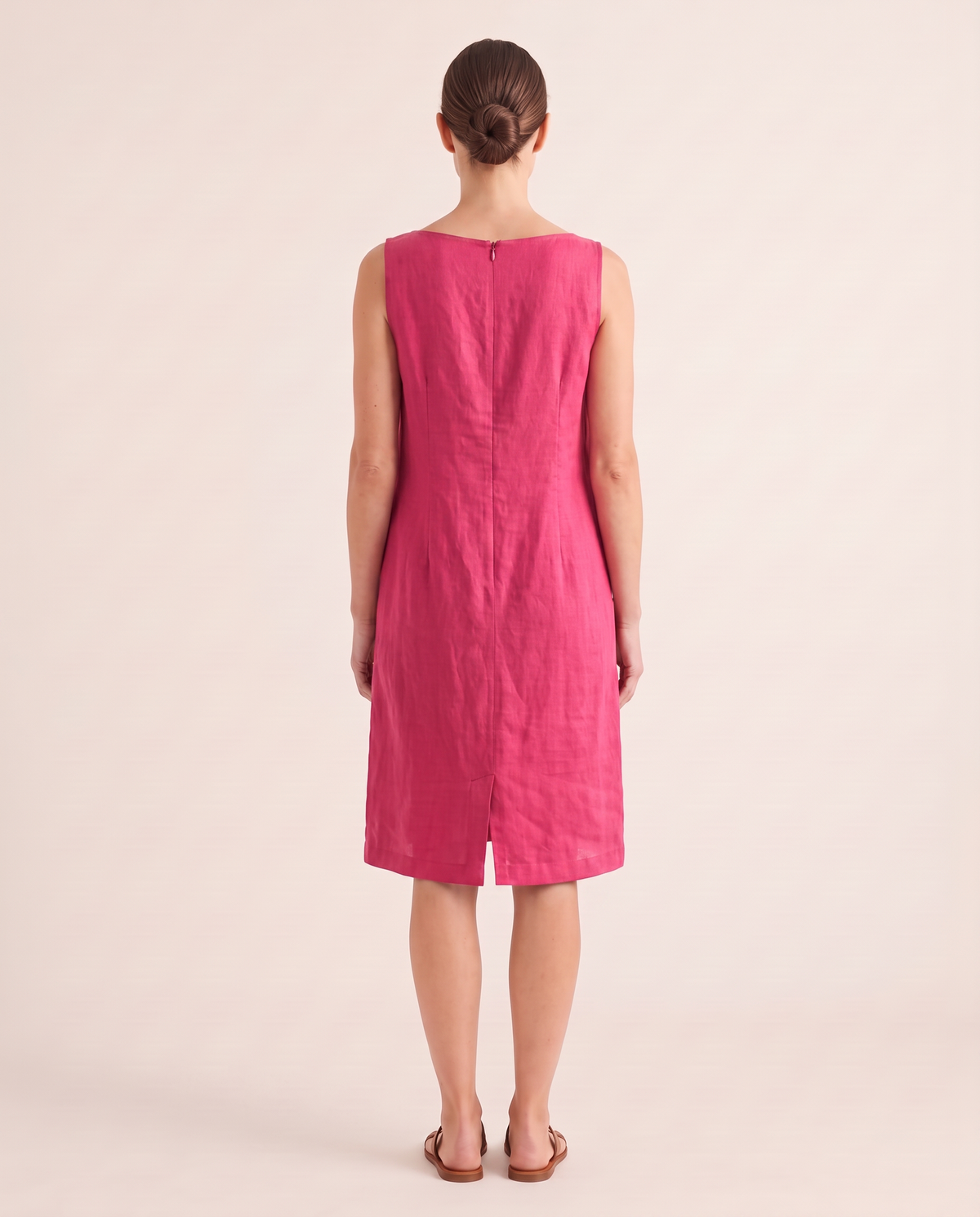 MARINA – cerise lininė suknelė, nugara