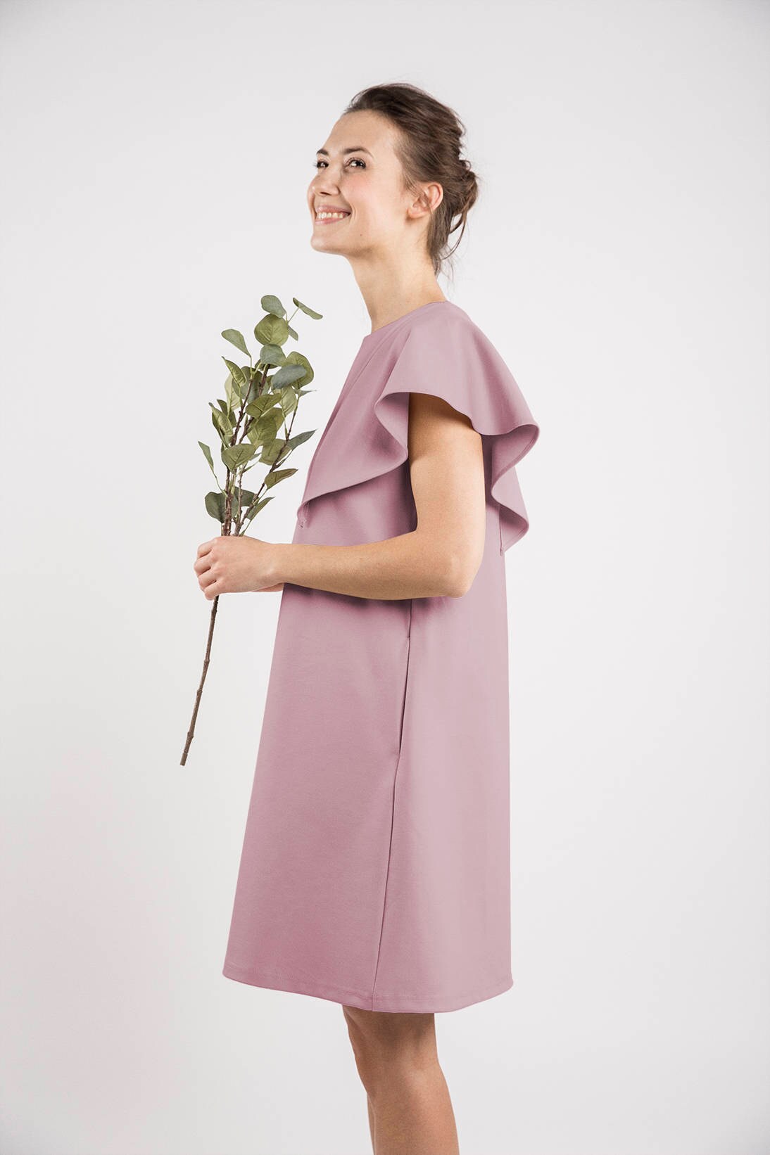 WING — Italienisches Punto-Milano-Strickkleid mit Flatterärmeln