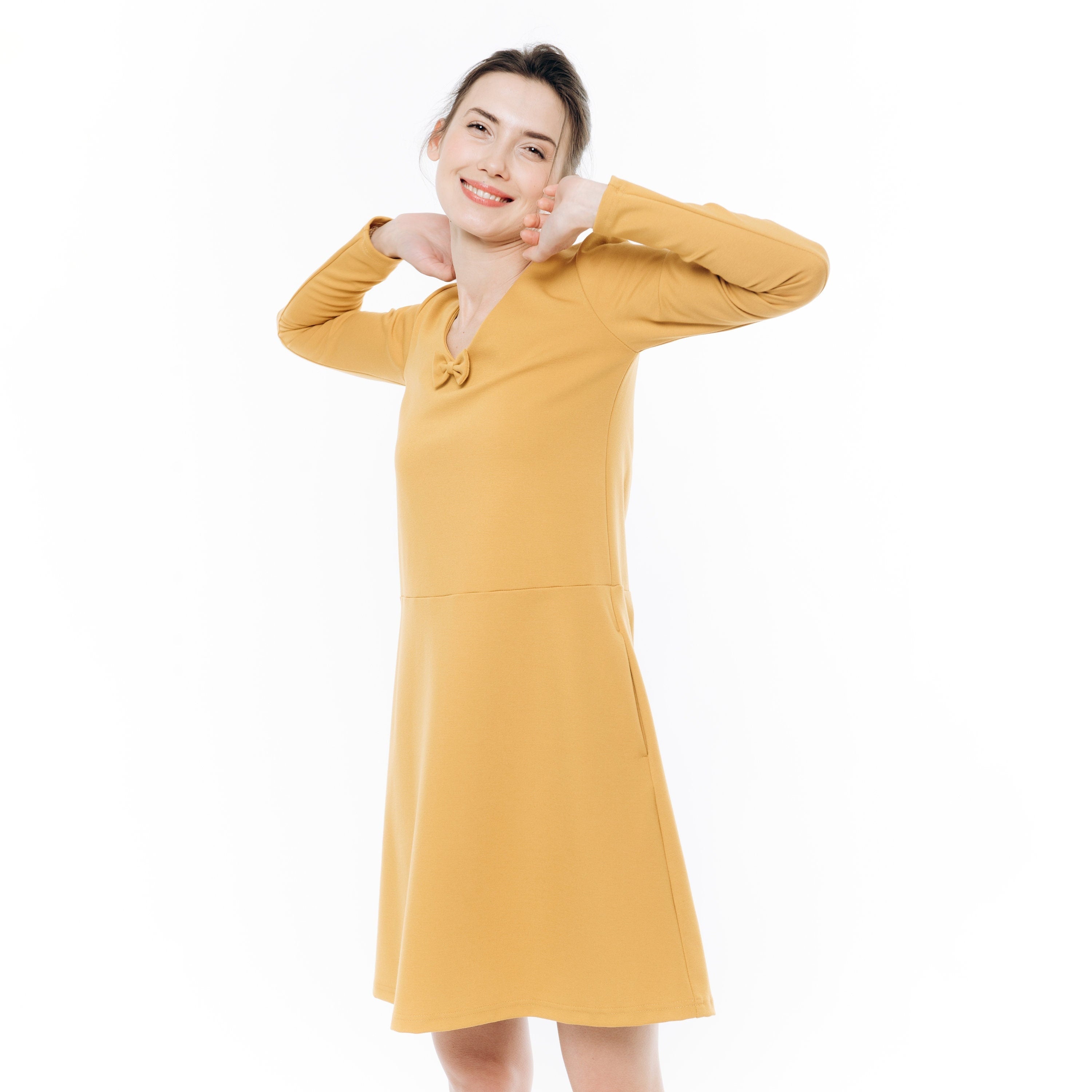 SUN — Italian Punto Milano -neulemekko, A-linjainen, rusetilla