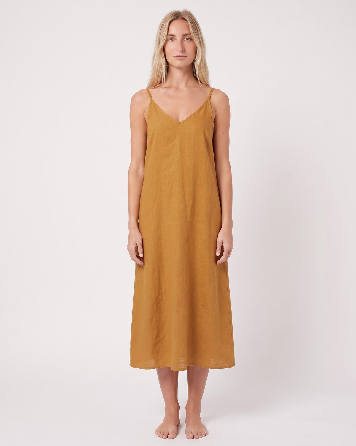 LeMuse SUNSET linen dress in ochre – model front full length studio #Color_Ochre
