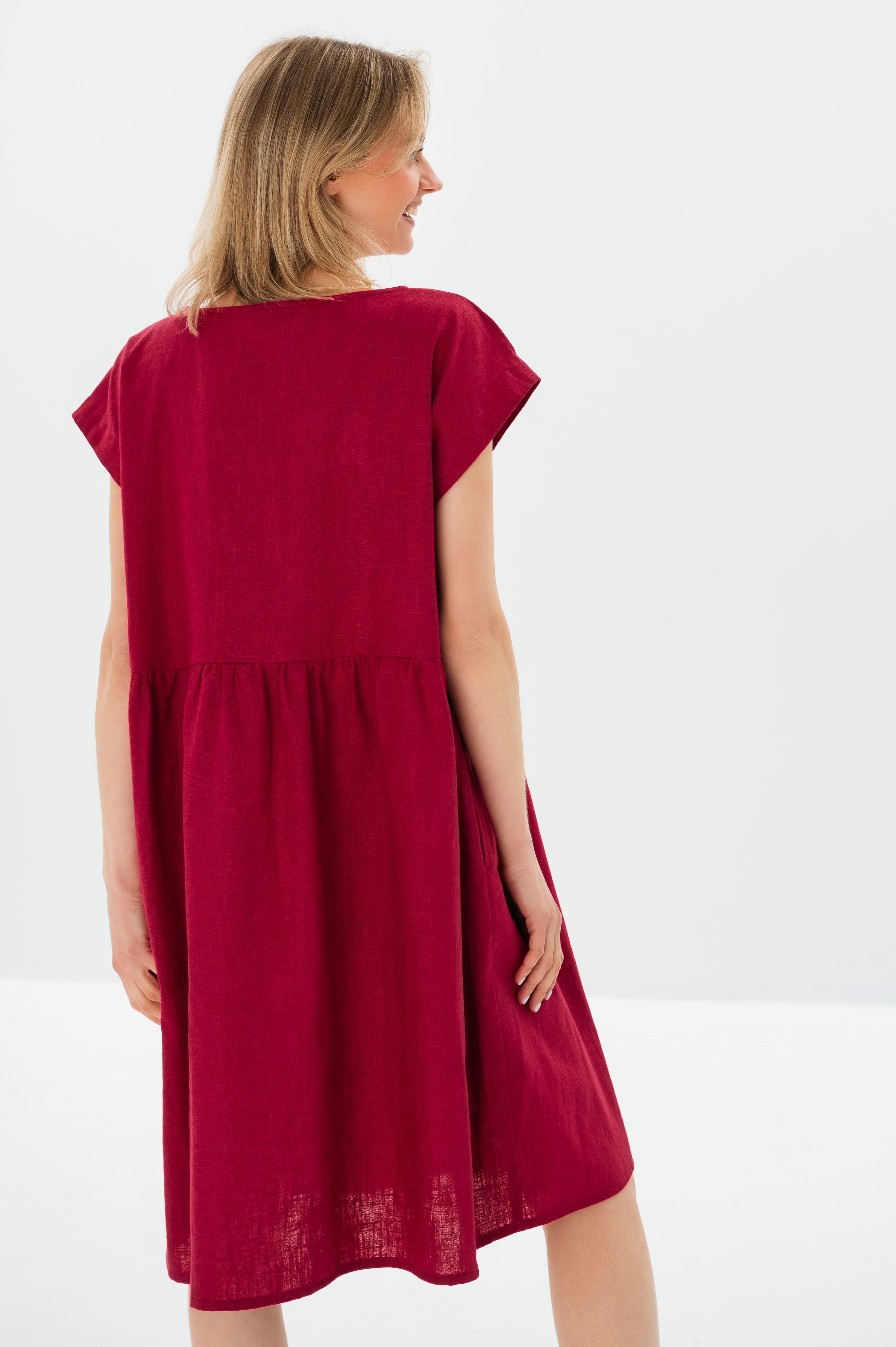 LUNA — Relaxed Linen Dress with Pockets