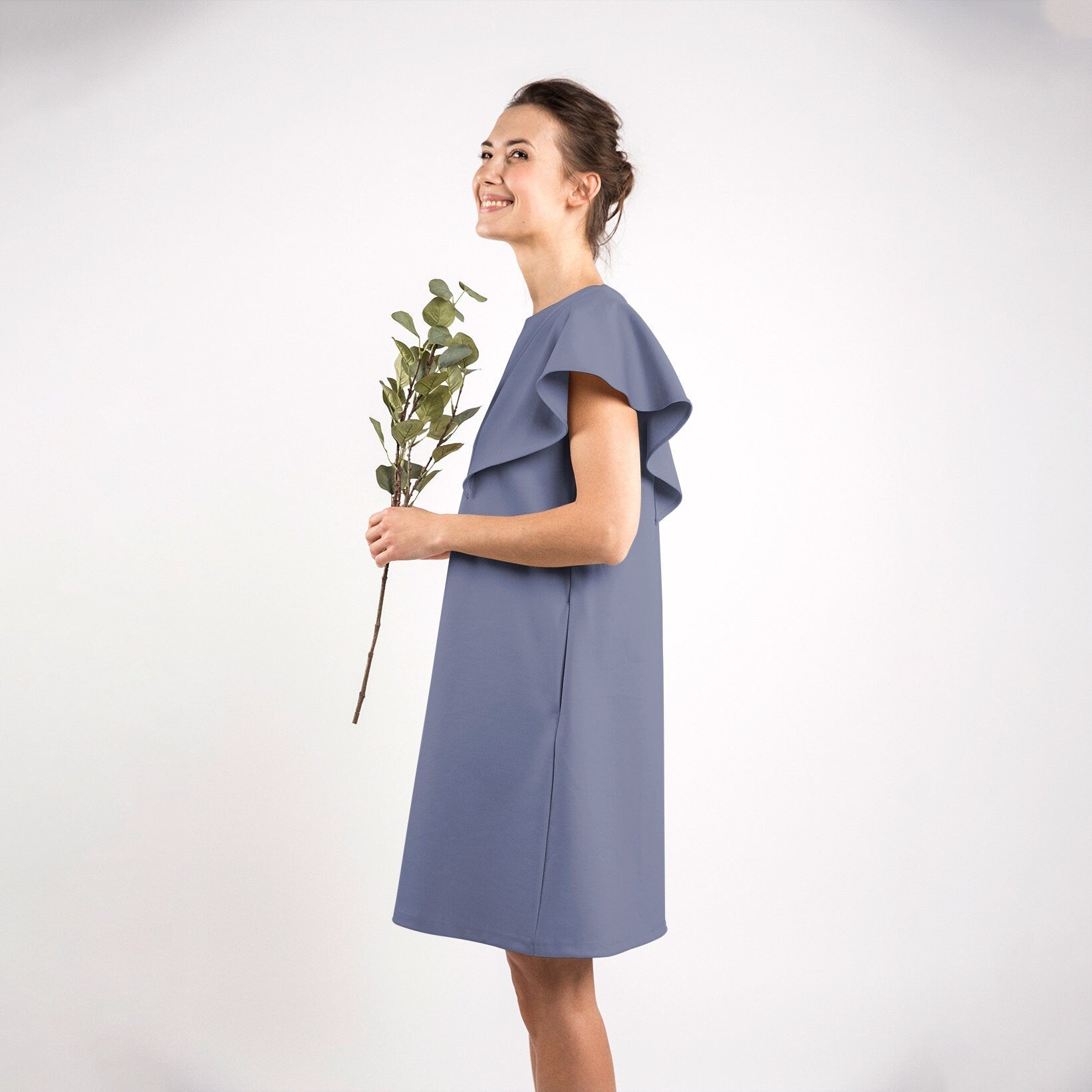 WING — Italienisches Punto-Milano-Strickkleid mit Flatterärmeln