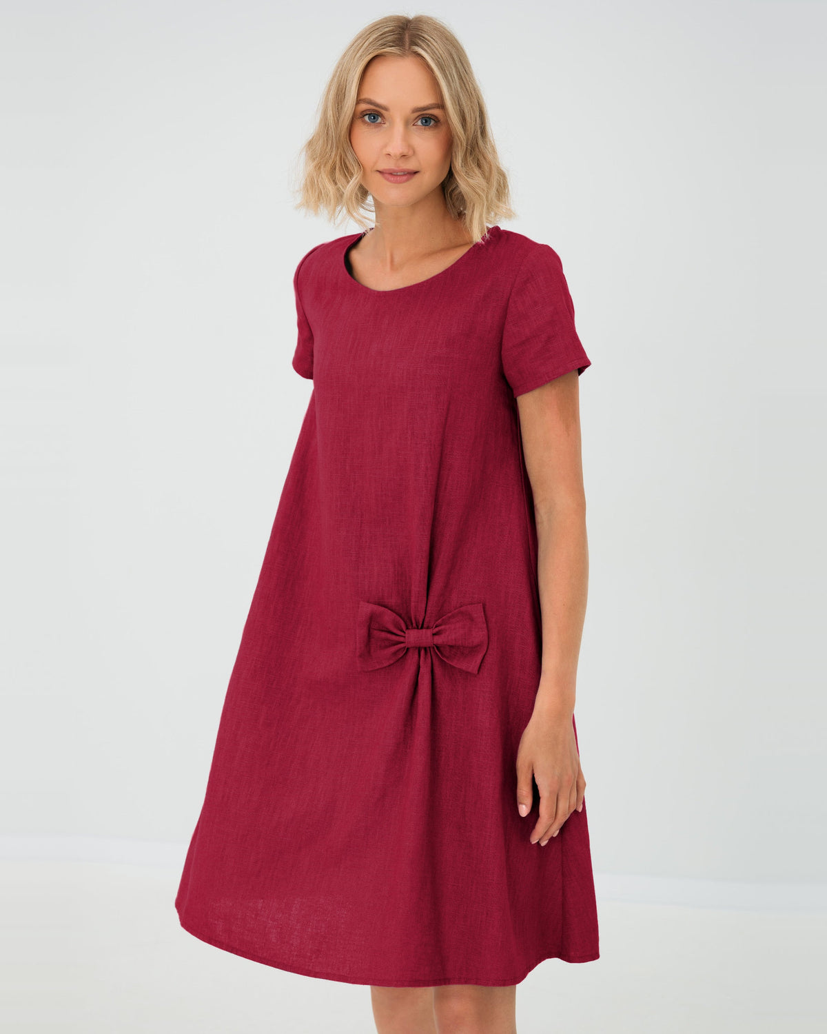 LeMuse SUMMER KISS linen dress in cerise – studio front view #Color_Cerise