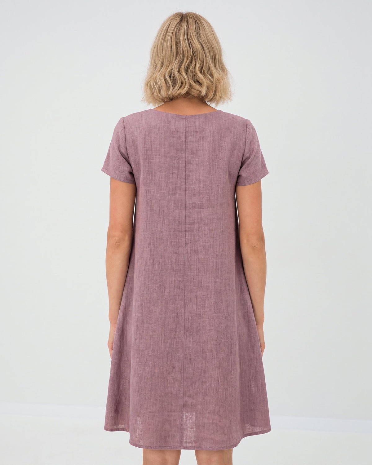 LeMuse SUMMER KISS linen dress in dusty rose – studio back view #Color_Dusty rose