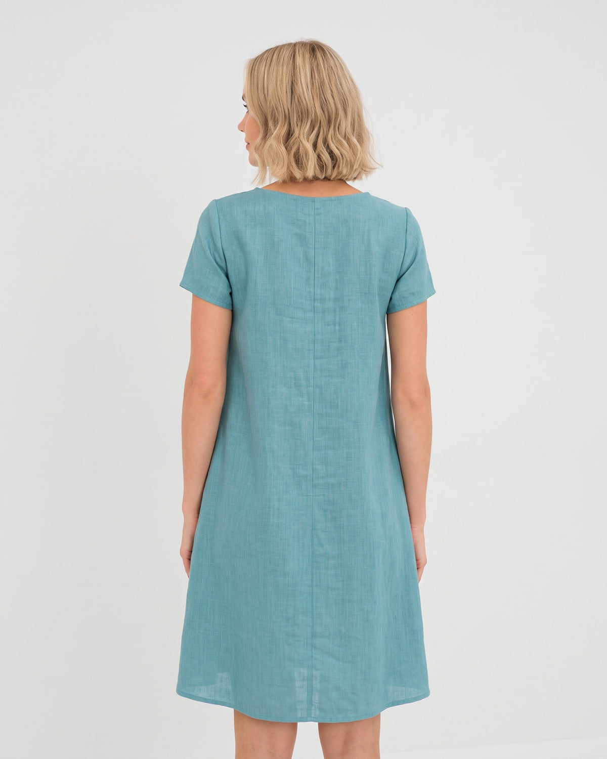 LeMuse SUMMER KISS linen dress in teal – studio back view #Color_Teal