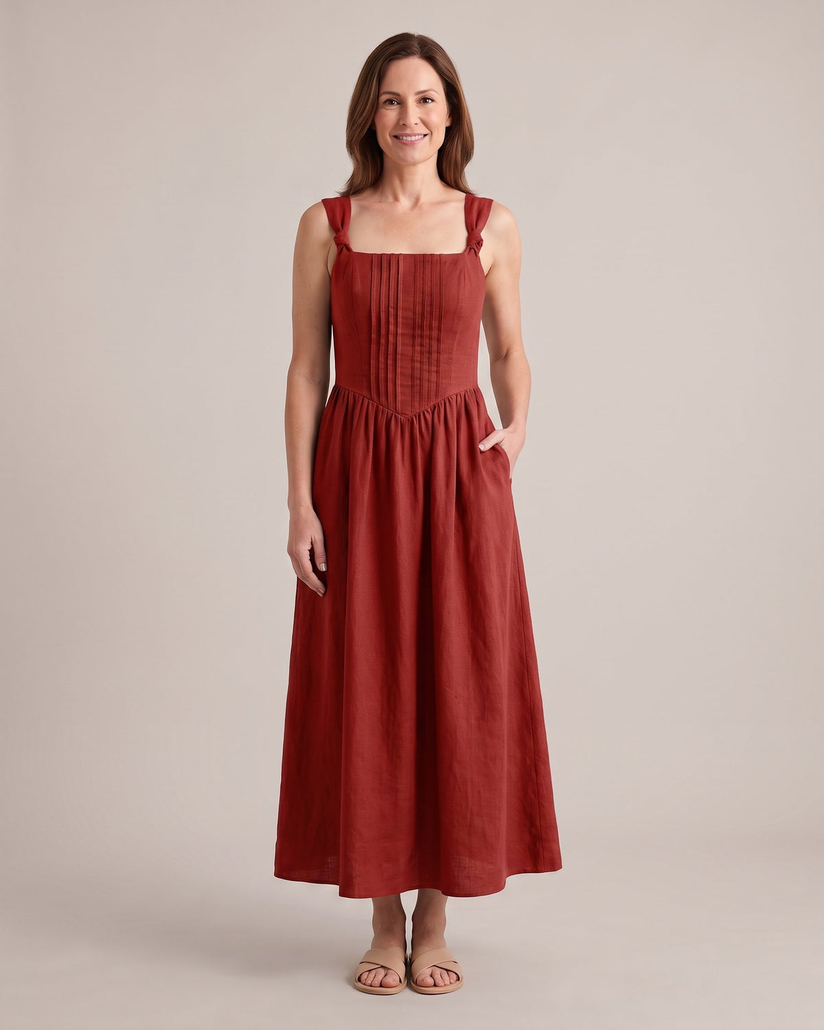 SERENADE – raudona lininė suknelė, priekis #Color_Red
