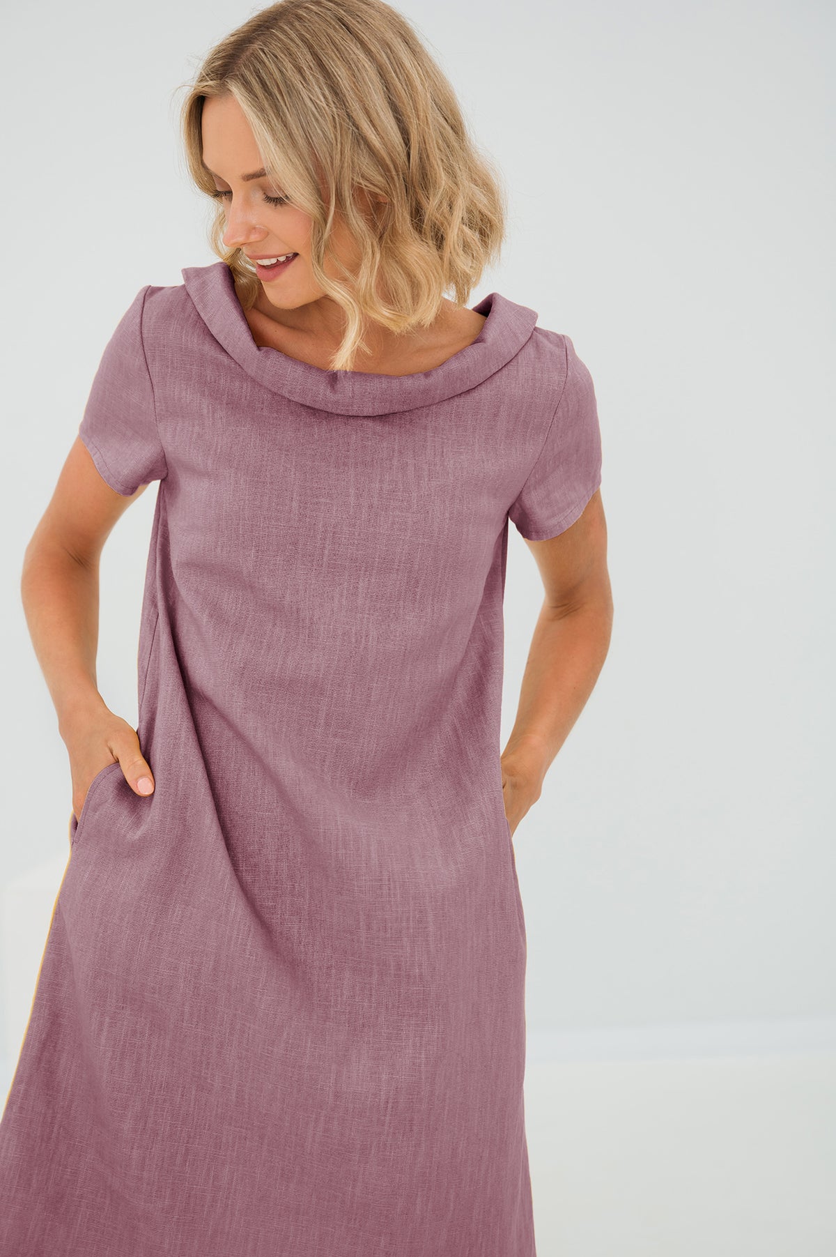 LeMuse STORY linen dress in dusty rose – studio front view #Color_Dusty rose