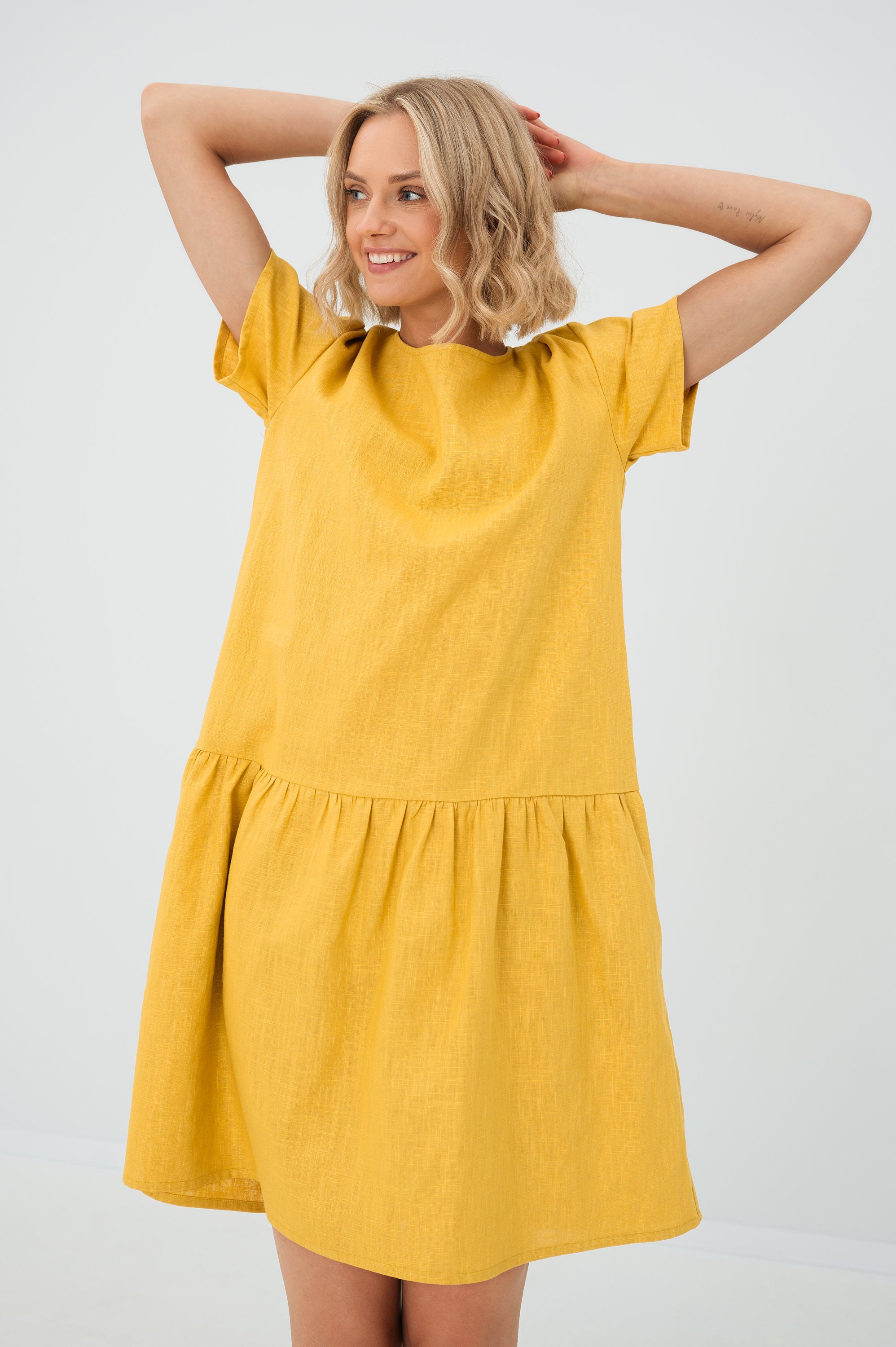 Leinenkleid BLOSSOM — Das Kleid, zu dem Sie zuerst greifen